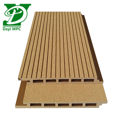 ألواح الجدار WPC الصديقة للبيئة ألواح الجدار WPC الخارجية 150 * 16mm